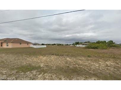 2206 Christopher Avenue N Lehigh Acres FL 33971 223041813 image1
