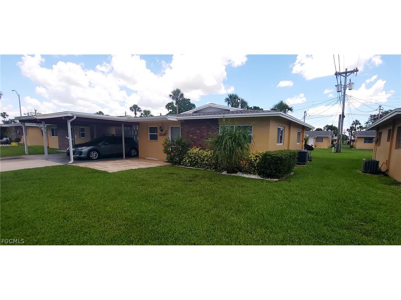 2206 E 6th Street Lehigh Acres FL 33936 2026008360 image3