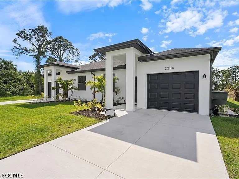 2206 Leda Avenue S Lehigh Acres FL 33973 2026022744 image1
