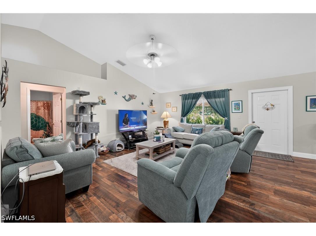 2206 NE 24th Terrace Cape Coral FL 33909 226024850 image3