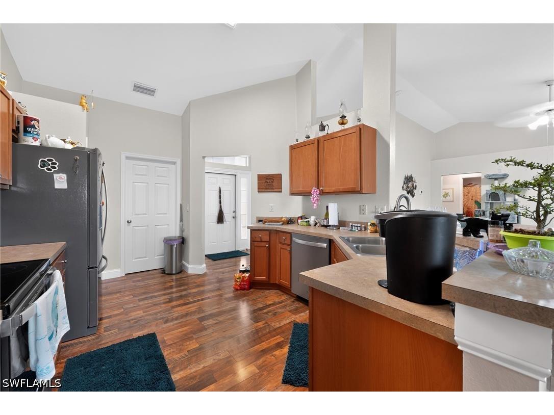 2206 NE 24th Terrace Cape Coral FL 33909 226024850 image9