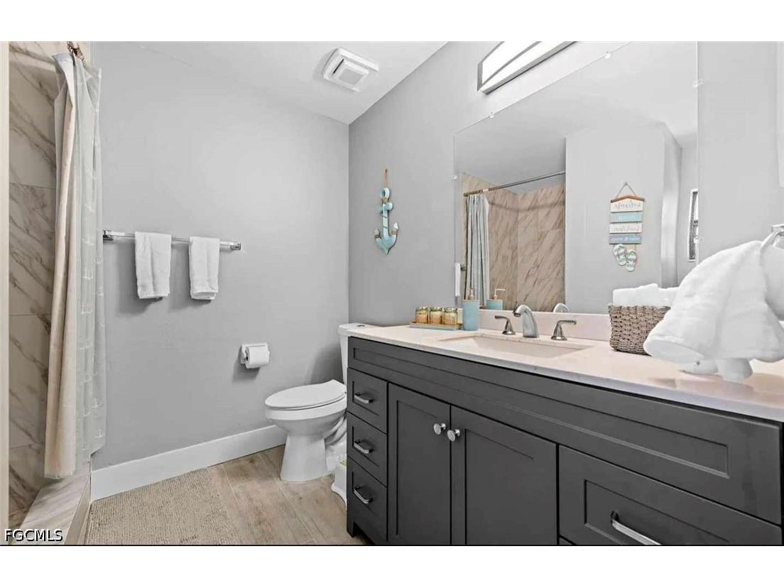 2206 SE 4th Street Cape Coral FL 33990 2026018543 image10