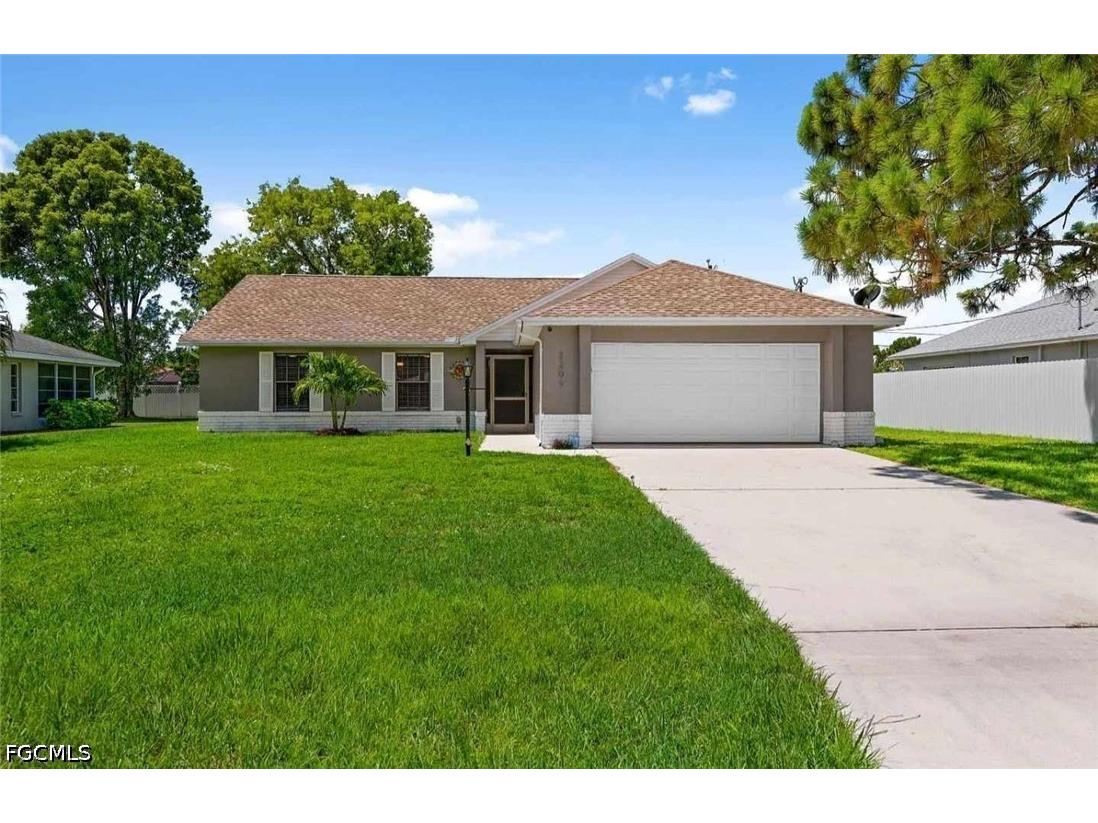 2206 SE 4th Street Cape Coral FL 33990 2026018543 image12