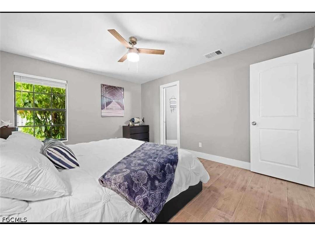 2206 SE 4th Street Cape Coral FL 33990 2026018543 image8
