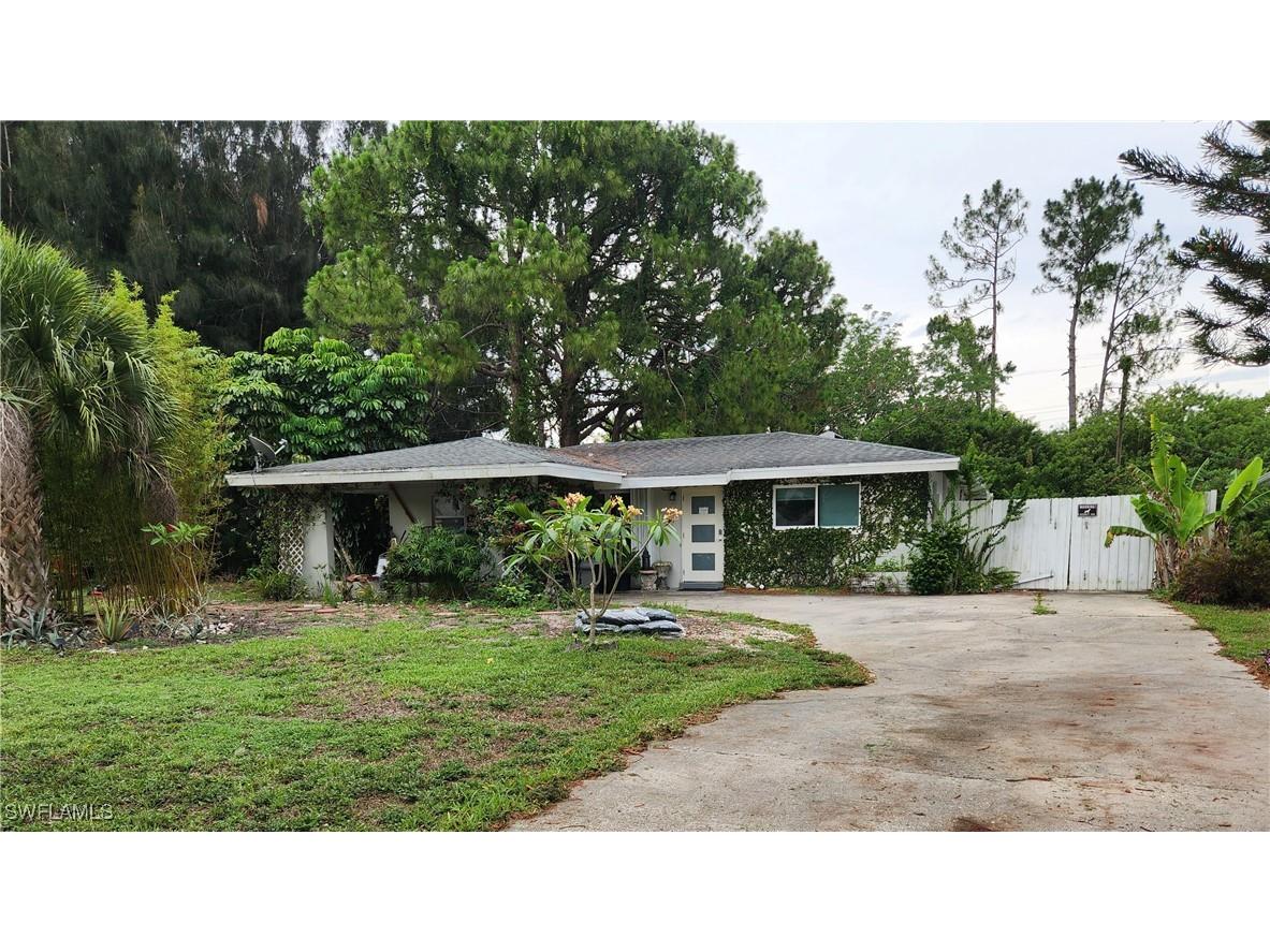 2206 Wyandotte Avenue Alva FL 33920 225052091 image1