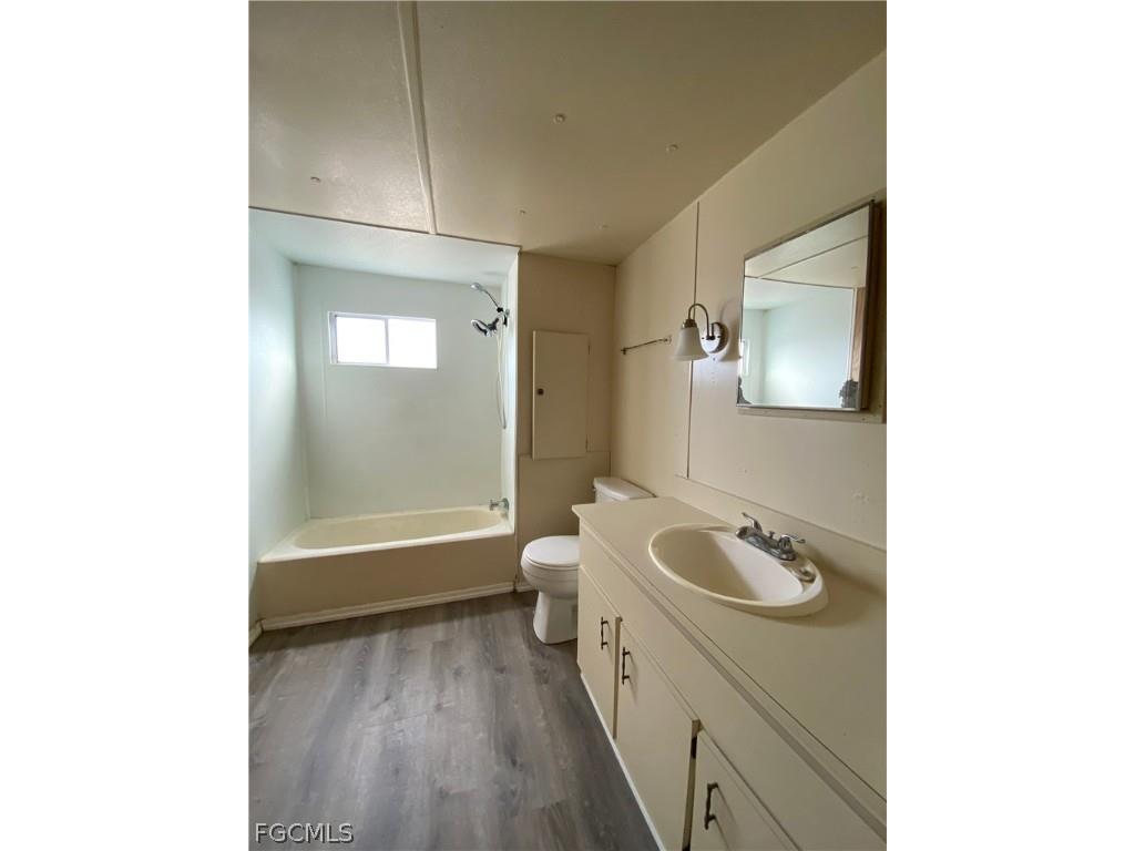 2207 Cantor Lane #2203 North Fort Myers FL 33917 2026007807 image7