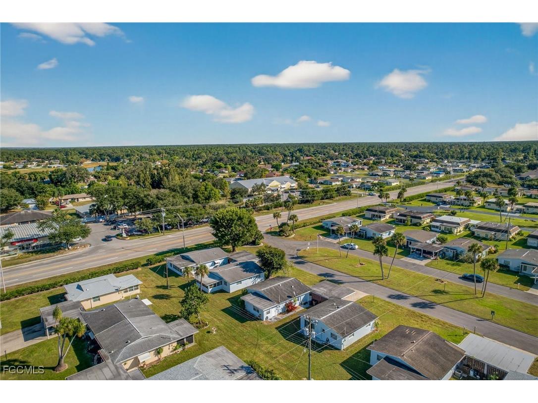 2207 Croton Court Lehigh Acres FL 33936 2025020534 image33