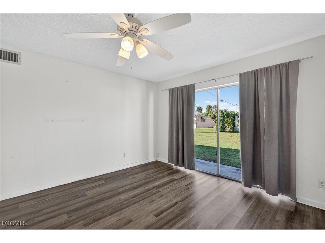 2207 Croton Court Lehigh Acres FL 33936 2025020534 image5
