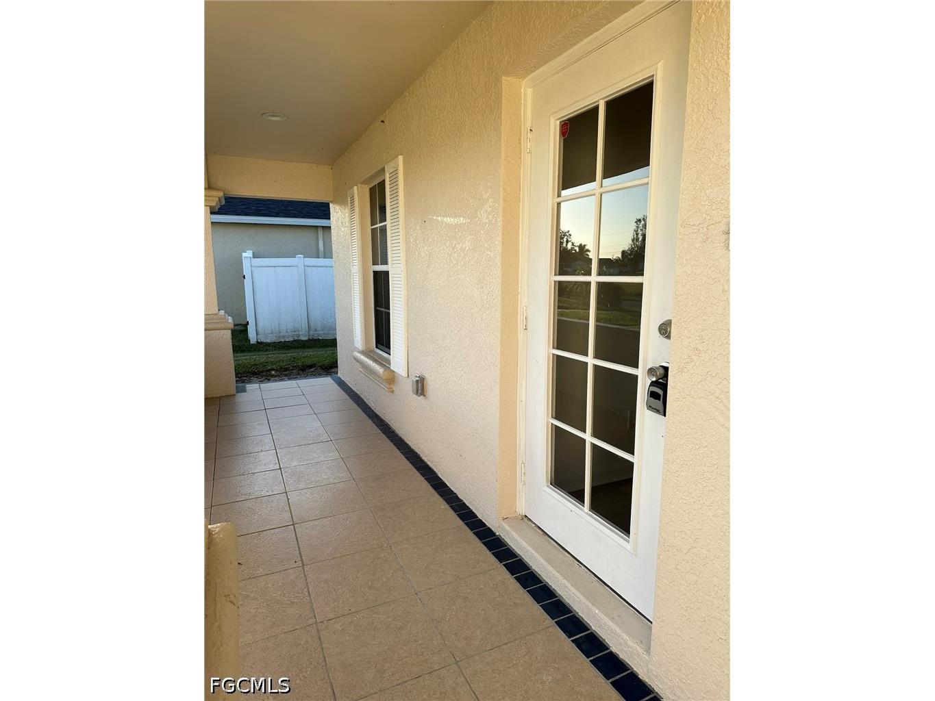 2207 NE 15th Lane Cape Coral FL 33909 2026029342 image4