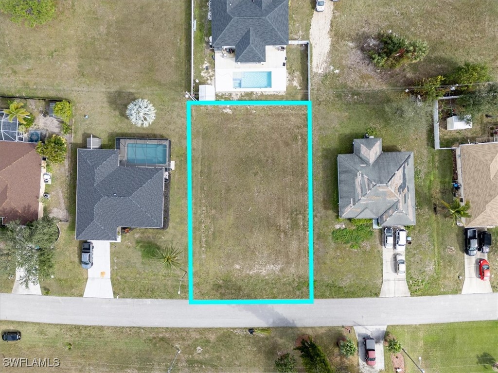 2207 NE 19th Place Cape Coral FL 33909 225008350 image1
