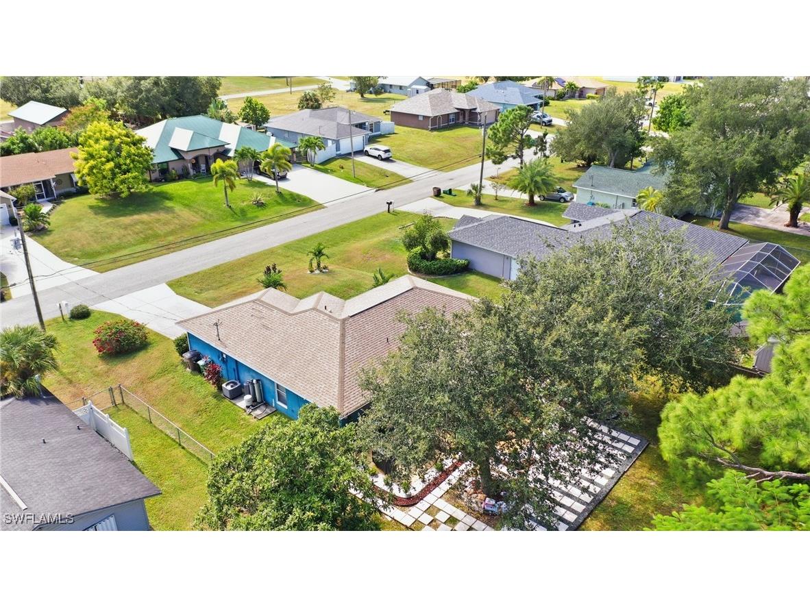 2207 NE 28th Street Cape Coral FL 33909 225076572 image36