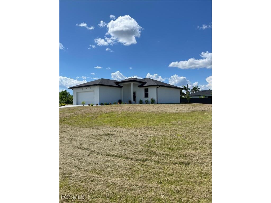 2207 NW 25th Lane Cape Coral FL 33993 2025015082 image7
