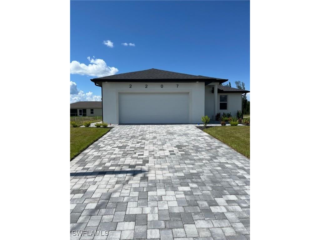 2207 NW 25th Lane Cape Coral FL 33993 225060340 image1