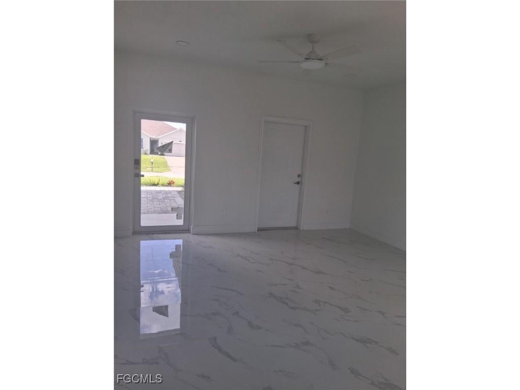 2207 NW 25th Lane Cape Coral FL 33993 225060340 image8
