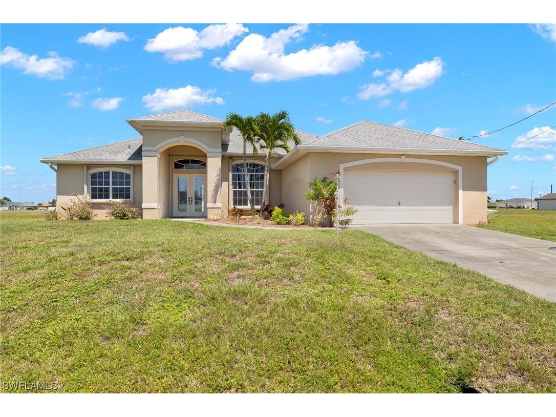 2207 NW Juanita Place Cape Coral FL 33993 223054551 image1