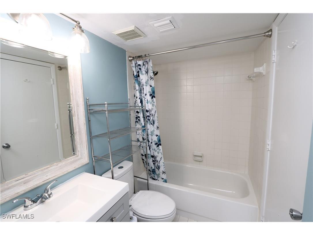 2207 San Marco Road #4-104 Marco Island FL 34145 225070586 image8