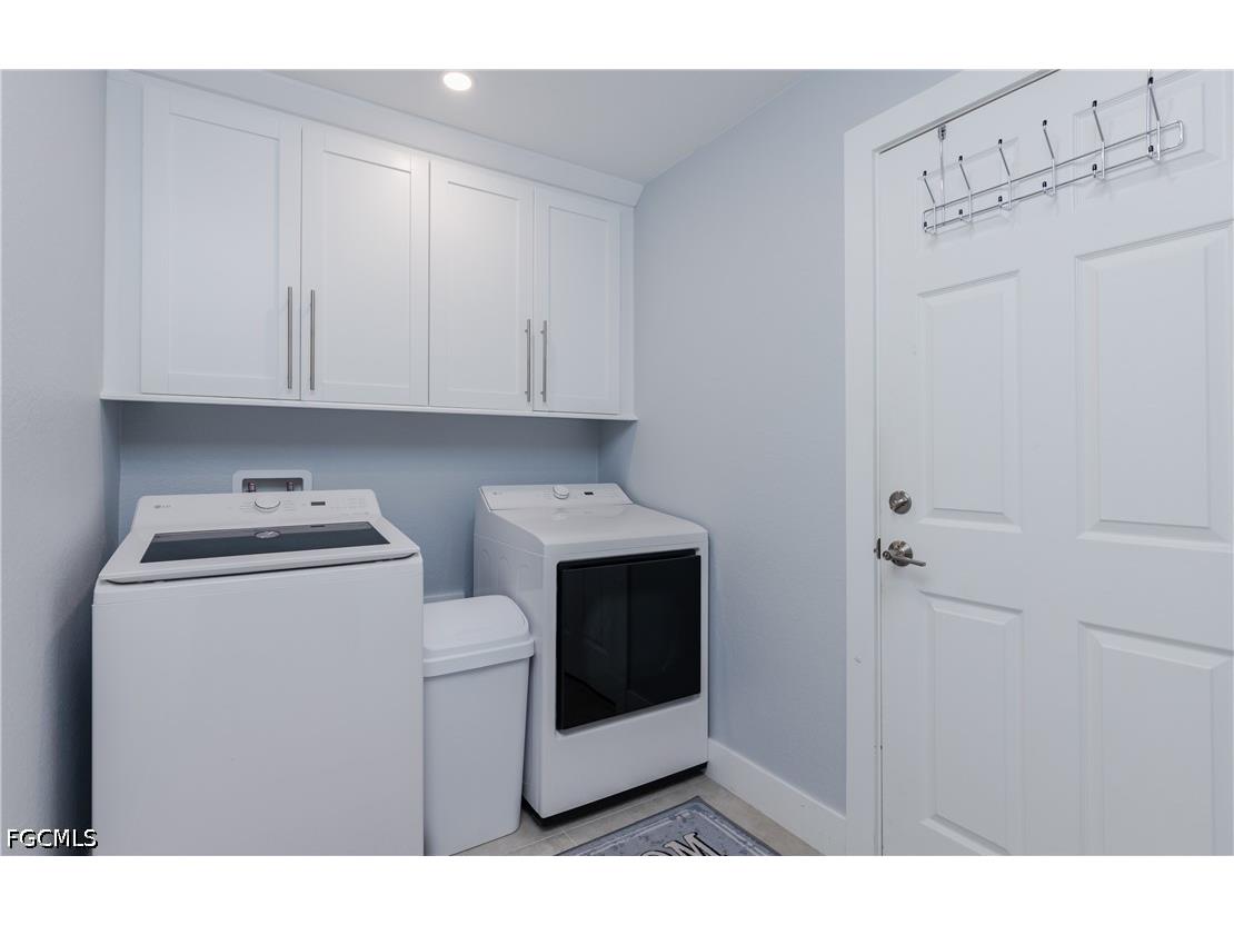 2207 Surfside Boulevard Cape Coral FL 33991 2026020314 image20