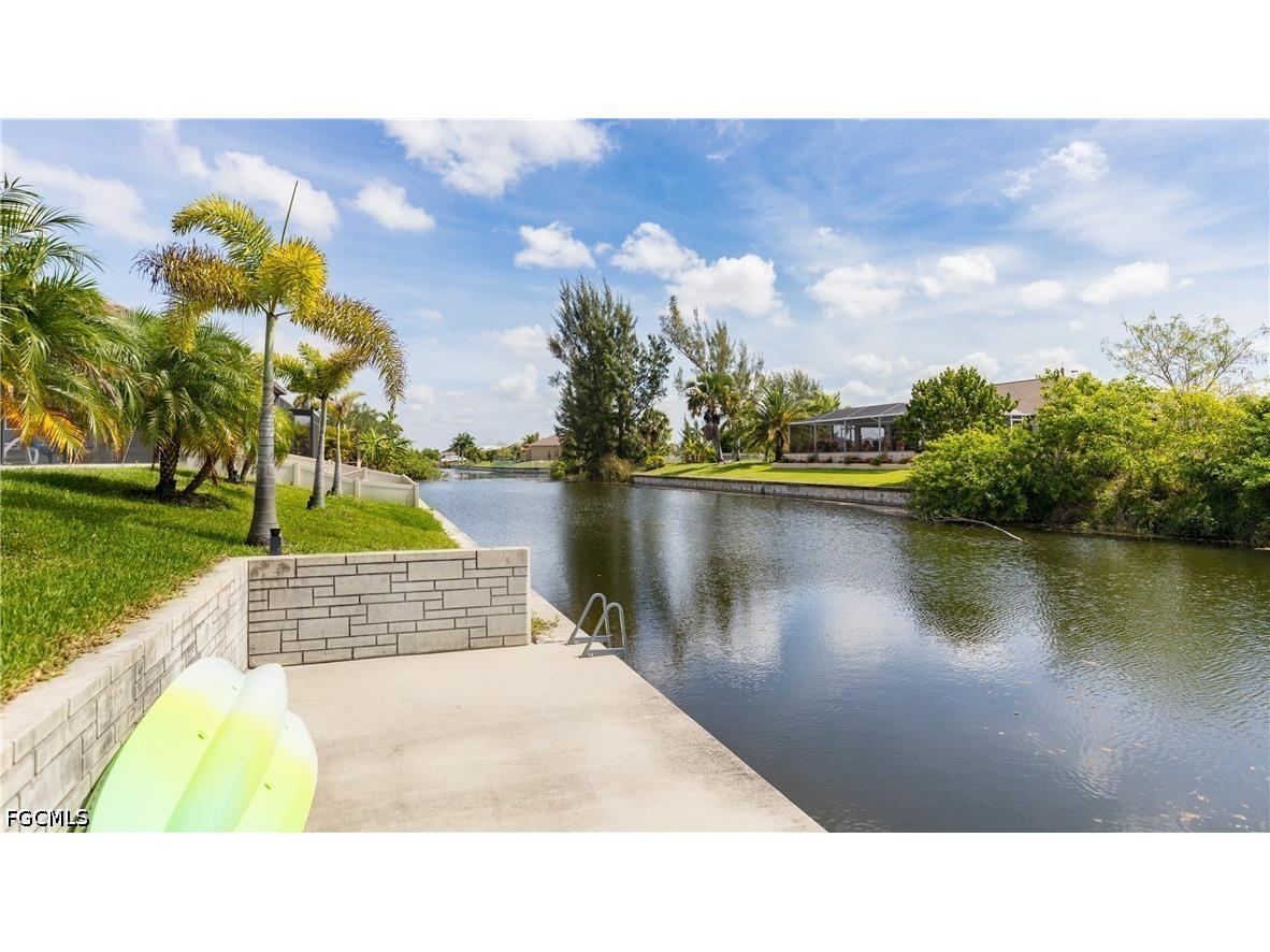 2207 Surfside Boulevard Cape Coral FL 33991 2026020314 image28