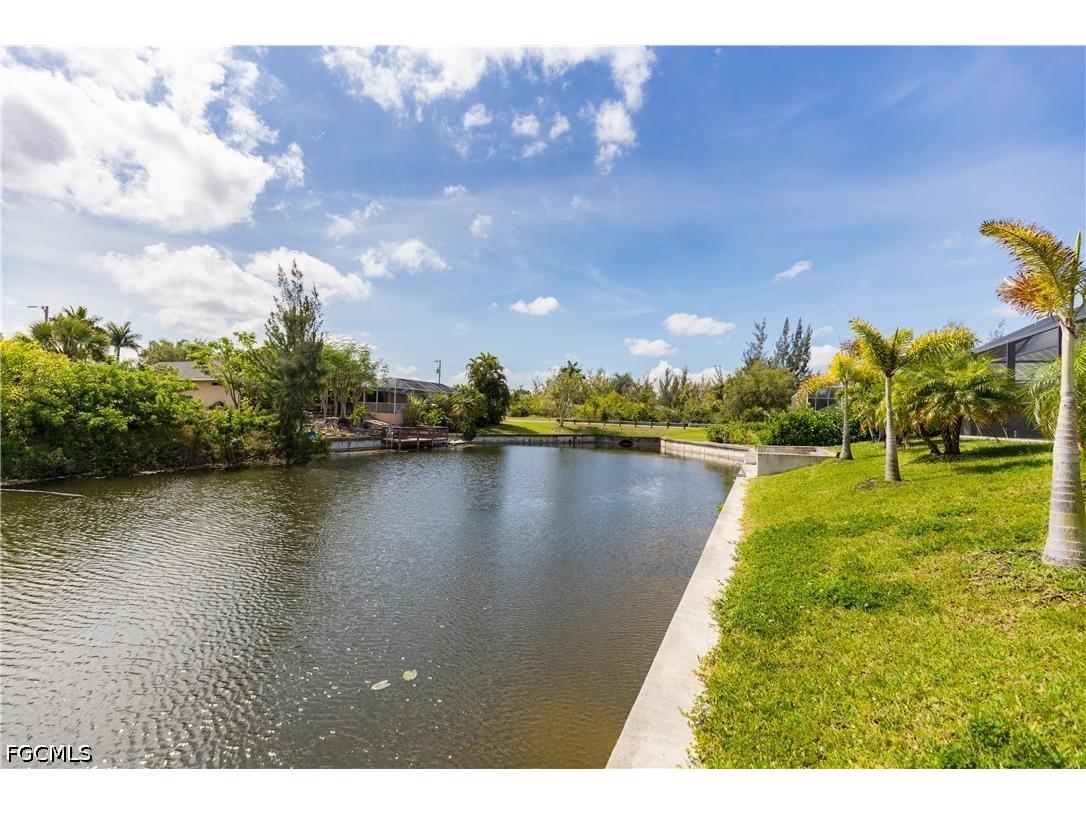 2207 Surfside Boulevard Cape Coral FL 33991 2026020314 image29