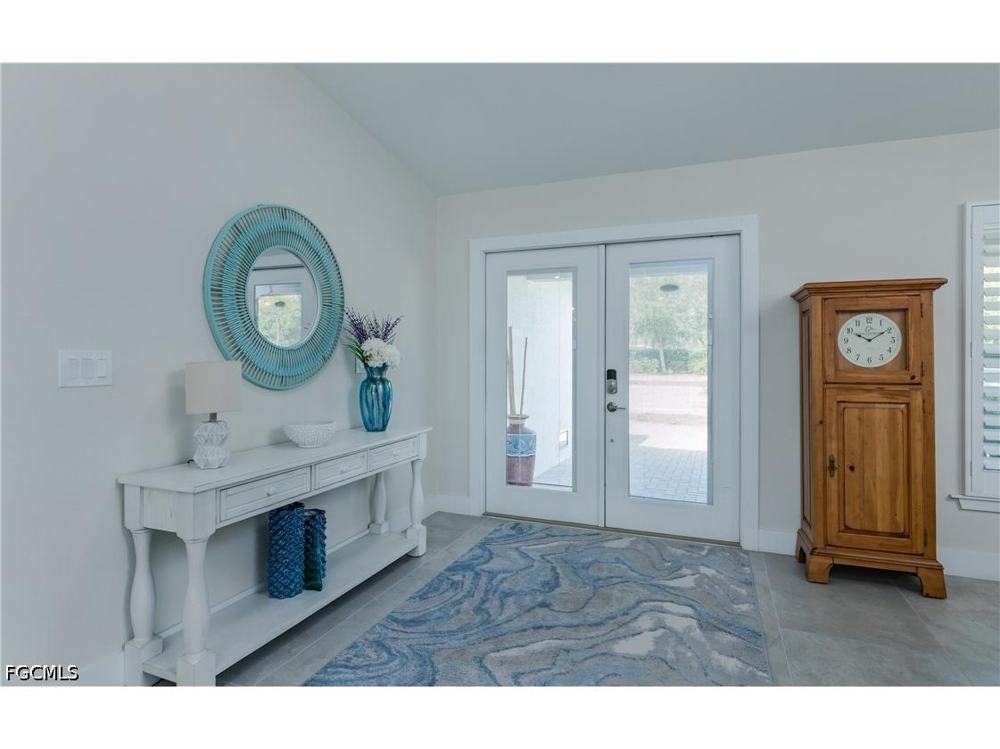 2207 Surfside Boulevard Cape Coral FL 33991 2026020314 image7