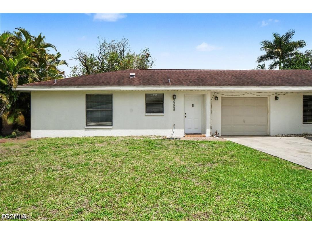 2208/2210 Iris Way Fort Myers FL 33905 2026015825 image2