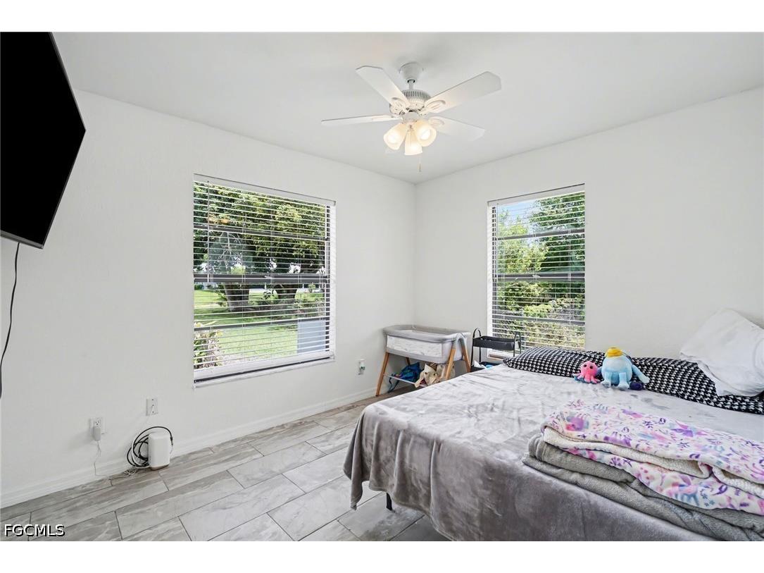 2208/2210 Iris Way Fort Myers FL 33905 2026015825 image30