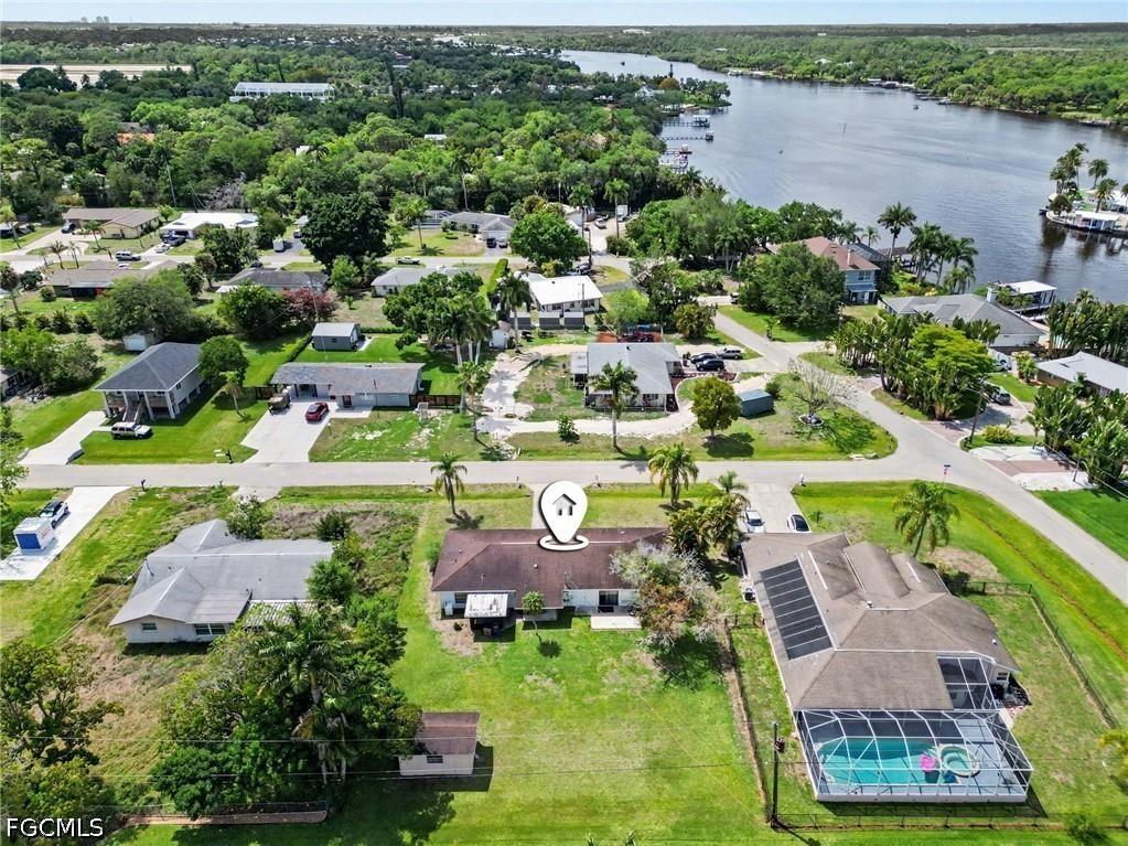 2208/2210 Iris Way Fort Myers FL 33905 2026015825 image48