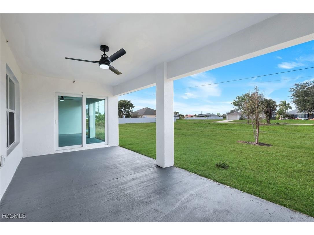 2208 NE 23rd Avenue Cape Coral FL 33909 2025024938 image23