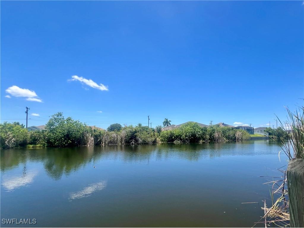 2208 NE 6th Avenue Cape Coral FL 33909 225052515 image1