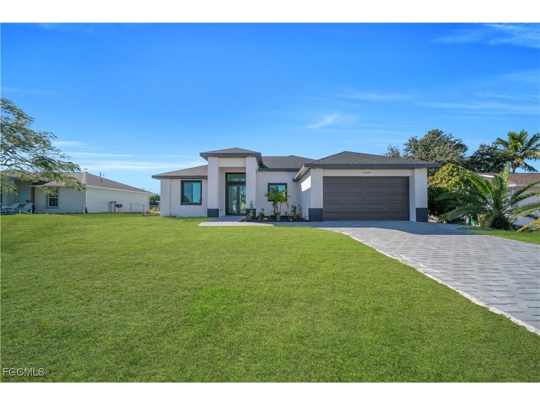 2208 NE 9th Avenue Cape Coral FL 33909 2026004913 image2