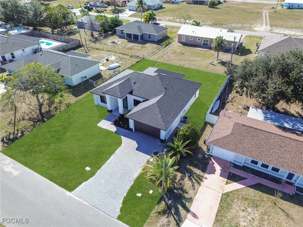 2208 NE 9th Avenue Cape Coral FL 33909 2026004913 image41