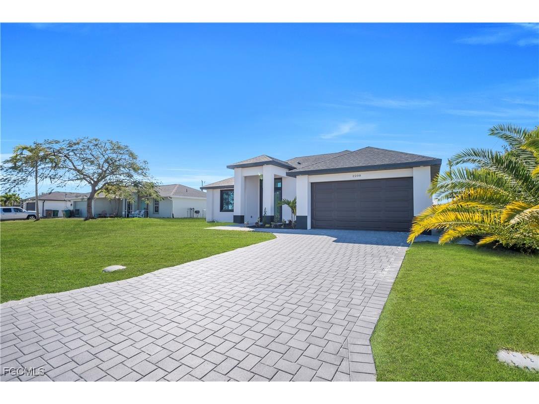 2208 NE 9th Avenue Cape Coral FL 33909 2026004913 image7