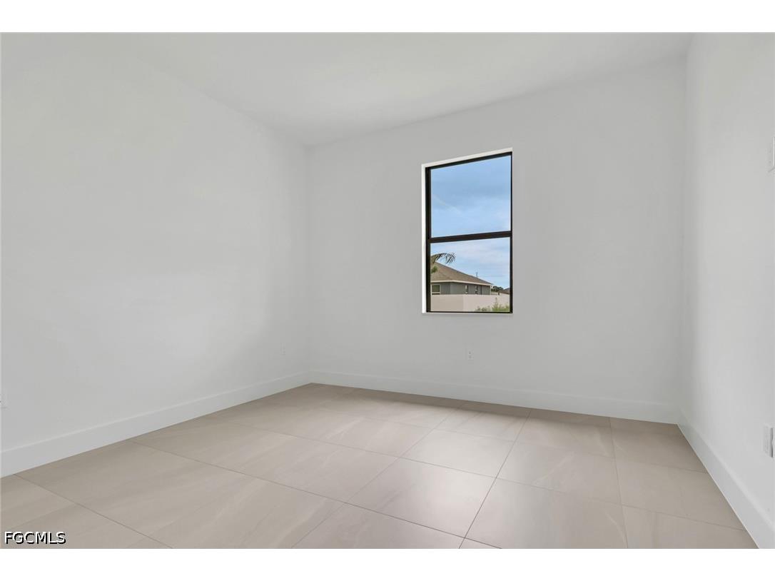 2208 NE 9th Avenue Cape Coral FL 33909 2026026679 image32