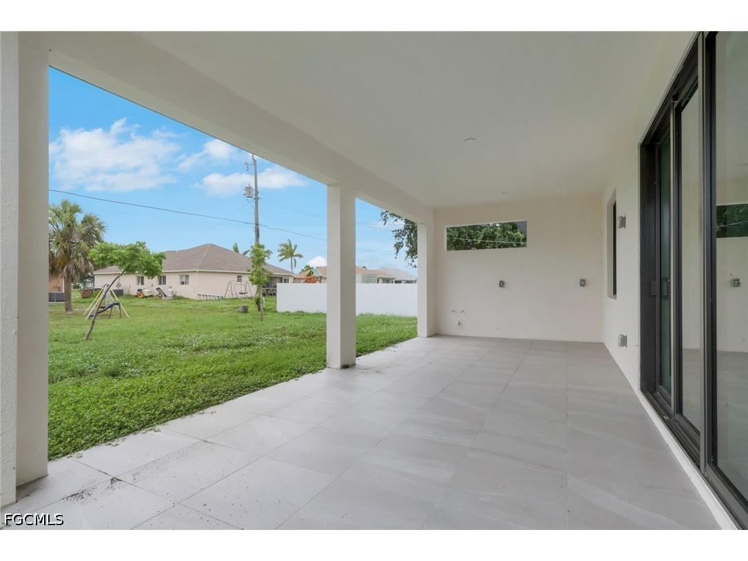 2208 NE 9th Avenue Cape Coral FL 33909 2026026679 image38