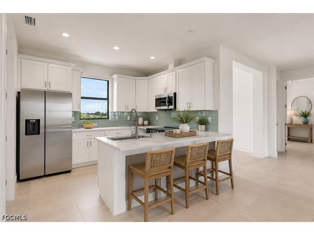 2208 NE 9th Avenue Cape Coral FL 33909 2026026679 image4