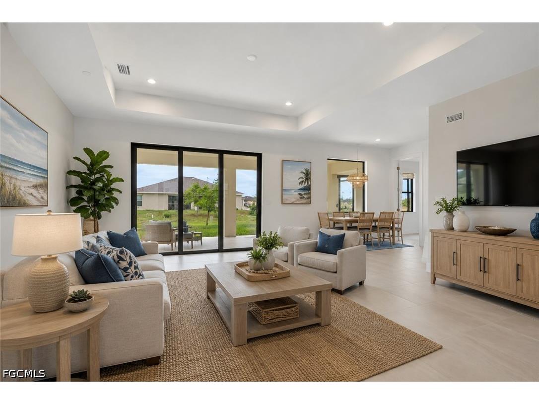 2208 NE 9th Avenue Cape Coral FL 33909 2026026679 image5