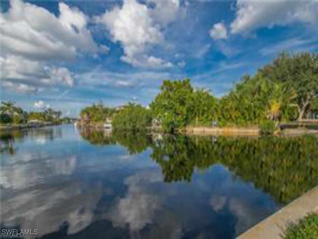 2208 Parkview Drive Fort Myers FL 33905 224088351 image26