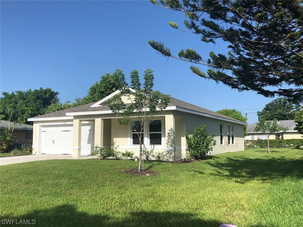 2208 SE 15th Place Cape Coral FL 33990 223060805 image1