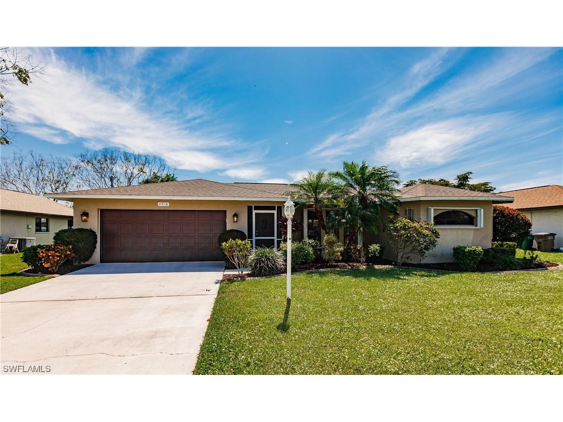 2208 SE 1st Terrace Cape Coral FL 33990 224023804 image1