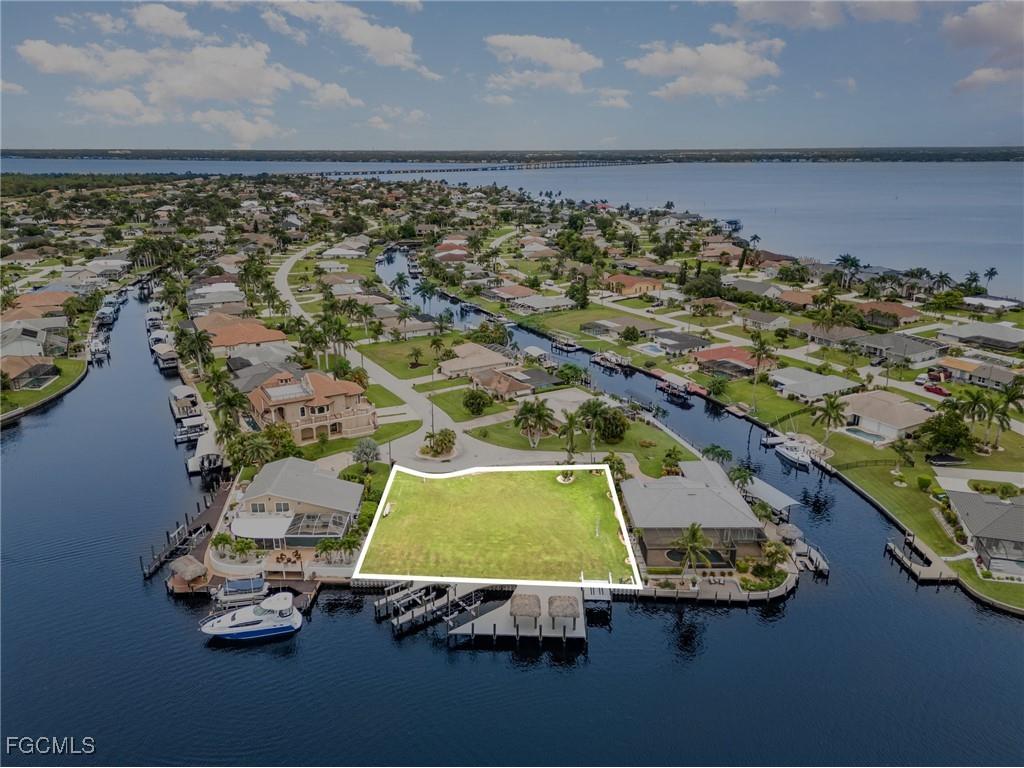 2208 SE 27th Street Cape Coral FL 33904 2025007440 image12