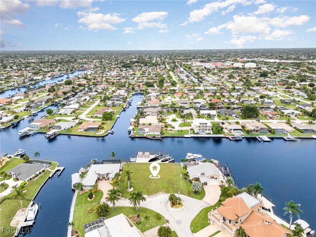 2208 SE 27th Street Cape Coral FL 33904 2025007440 image3