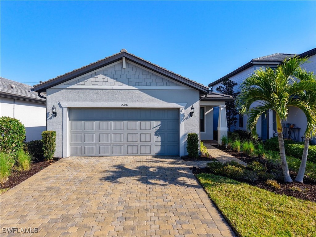 2208 Yellowfin Circle Naples FL 34114 225027712 image1