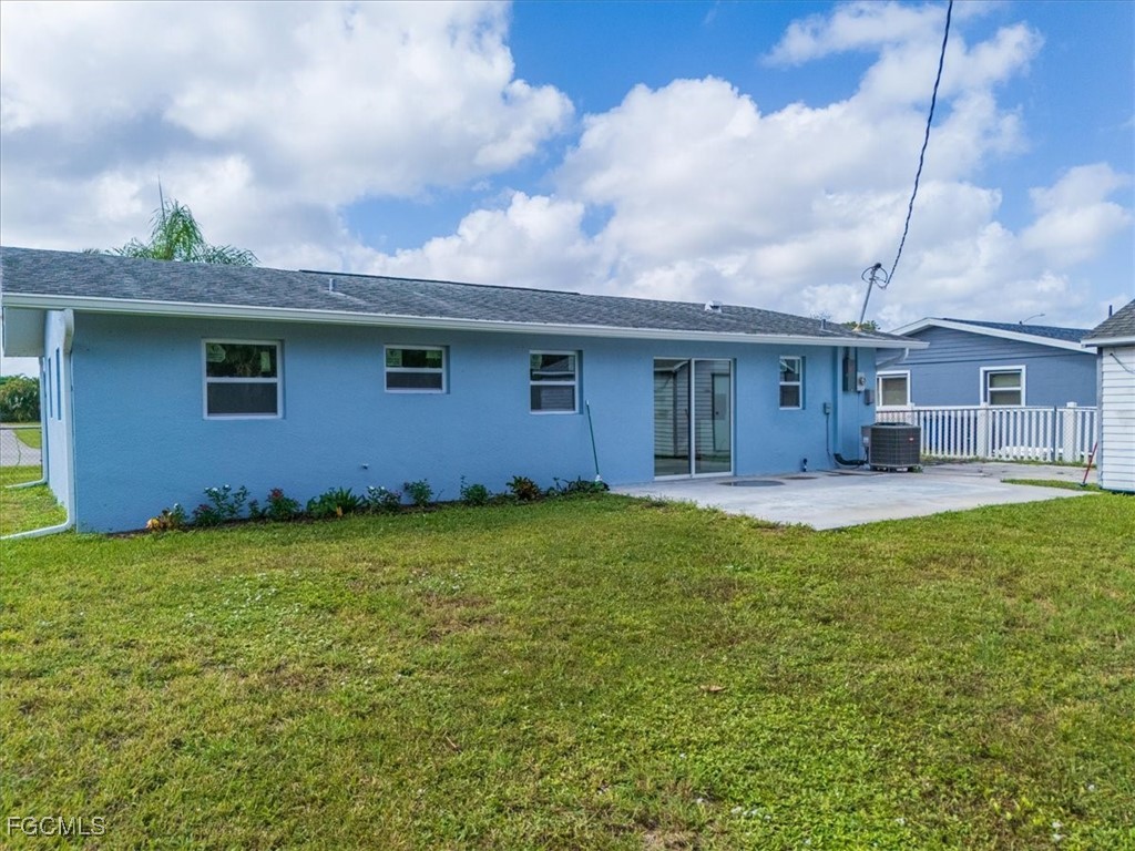 2209 Delta Street Fort Myers FL 33907 2025014521 image5