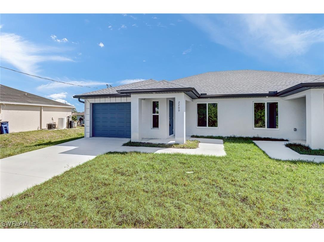 2209 Kenneth Avenue S Lehigh Acres FL 33973 224024811 image1