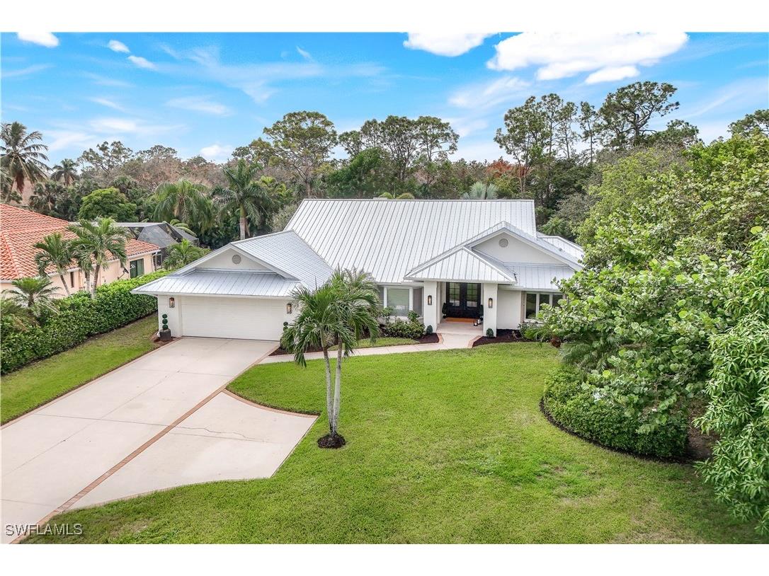 2209 Noble Court Naples FL 34110 224086408 image1