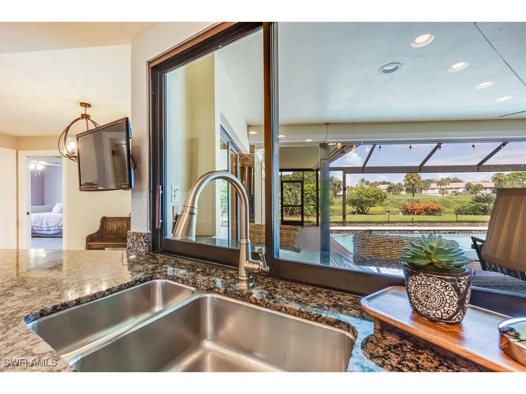 2209 Regal Way Naples FL 34110 225053763 image13