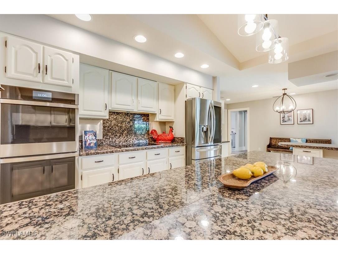 2209 Regal Way Naples FL 34110 225053763 image14