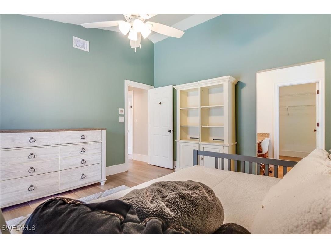 2209 Regal Way Naples FL 34110 225053763 image33