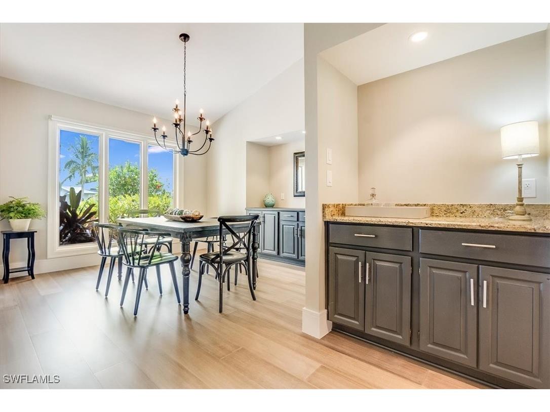 2209 Regal Way Naples FL 34110 225053763 image4