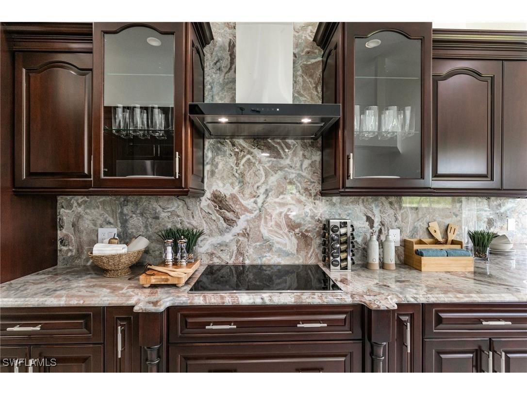 221 10th Street SE Naples FL 34117 225047621 image13